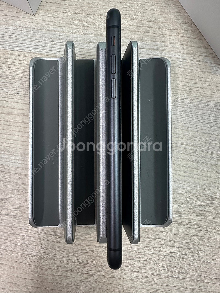 [아이폰] 애플 아이폰 11 블랙 128GB 중고 판매합니다. (박스 있음)--3