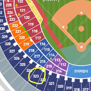 8/16 금, LG 기아 3루 네이비 4연석