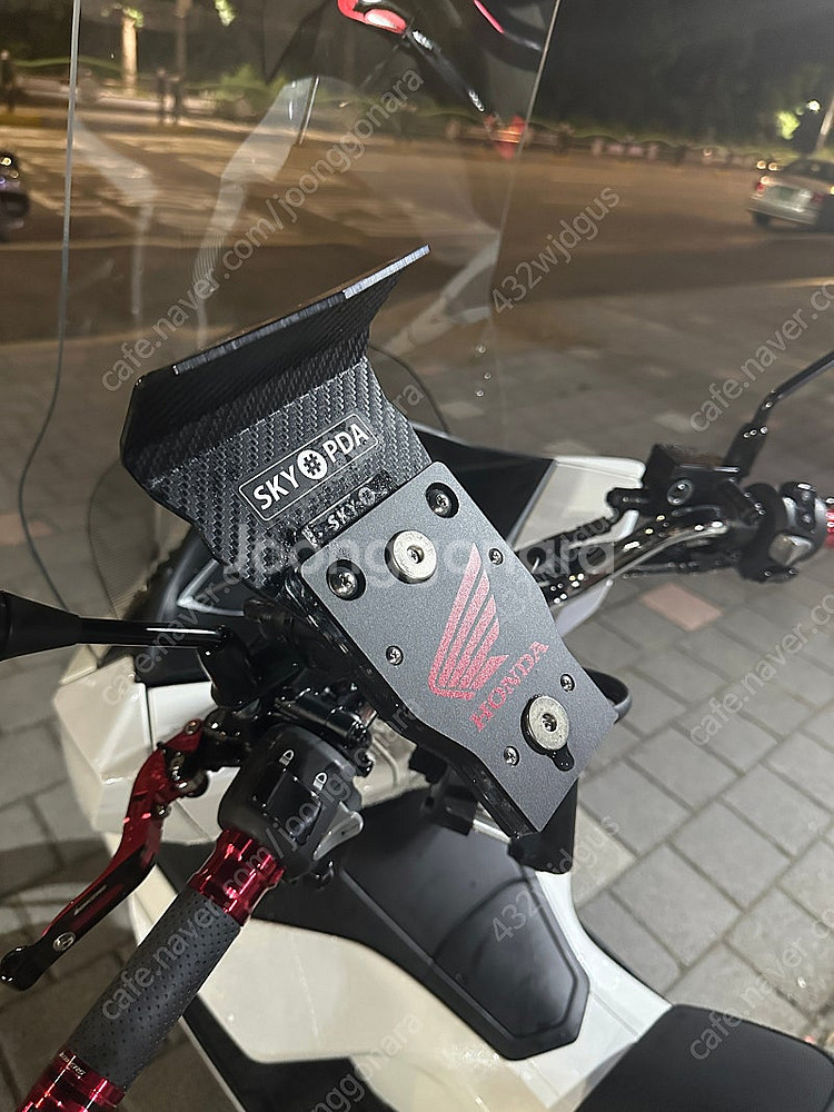 22년식 A급 pcx 125ABS 판매합니다--3
