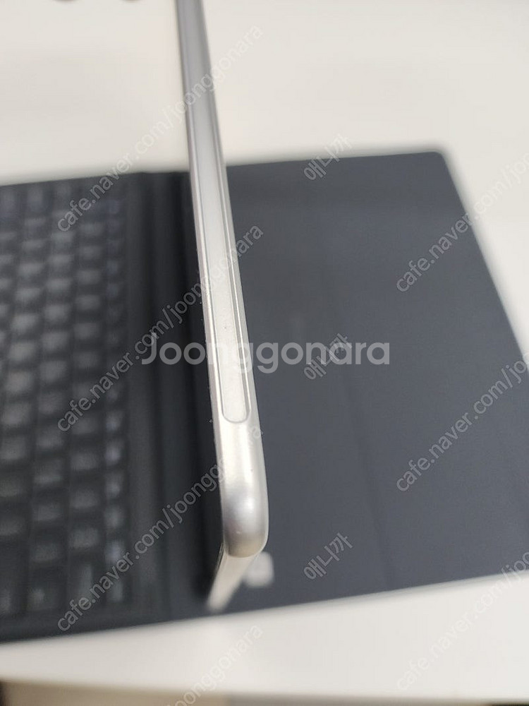 삼성 갤럭시북 sm-w728 팝니다--1