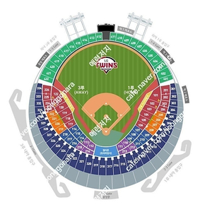 엘지 vs 기아 8/17 (토) 3루 응원석 근처 s급 네이비석 2연석 양도해요