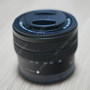 소니 28-60mm 신형 번들렌즈 팝니다