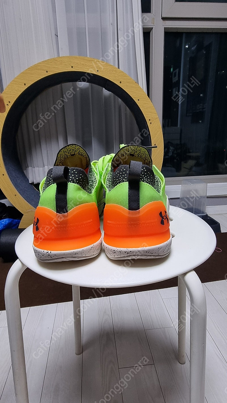 언더아머 트레이닝화 역도화 트라이베이스라인4 275사이즈 이미지