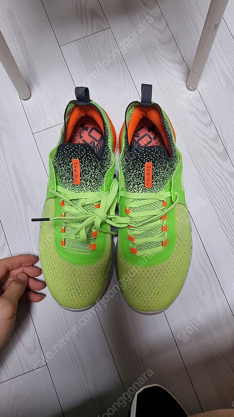 언더아머 트레이닝화 역도화 트라이베이스라인4 275사이즈 이미지