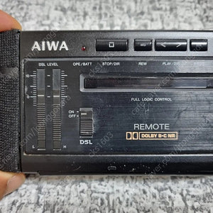 AIWA 워크맨 HS-PX20 블랙색상 정크기기 판매합니다.