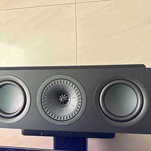 Kef q250c 센터 스피커 팝니다.