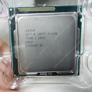 i5-2400 cpu. ddr3 4기가 램