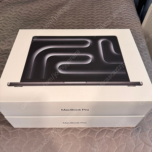 미개봉] MacBook Pro 14 M3 18GB 512GB 스페이스 블랙 팝니다!