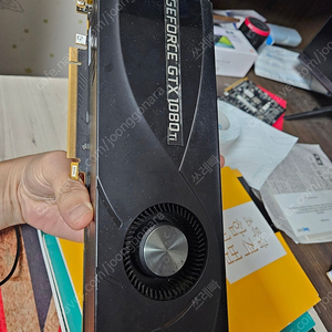 지포스 GTX1080TI 그래픽카드 팝니다.