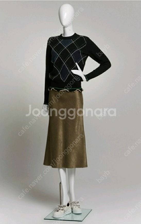 한섬 랑방컬렉션 슬릿 밴딩 스커트 새틴 느낌 롱스커트--2