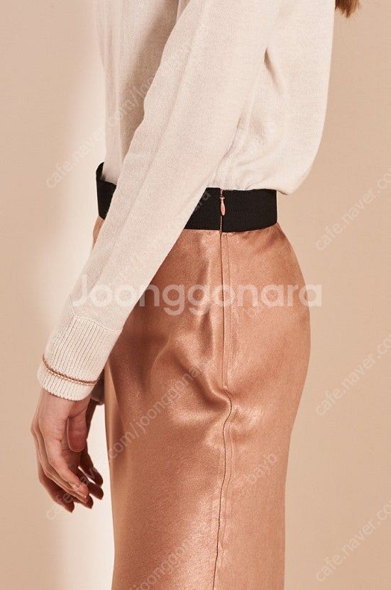 한섬 랑방컬렉션 슬릿 밴딩 스커트 새틴 느낌 롱스커트--5