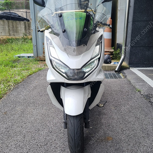 pcx125 abs 22년식 팝니다.