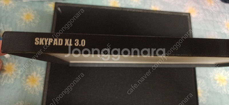 스카이패드 3.0 XL 화이트--1
