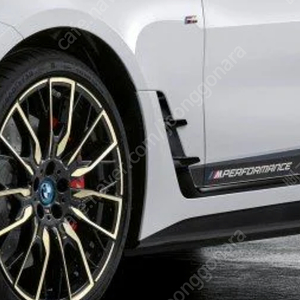 BMW M 퍼포먼스 데칼 스티커 정식센터 정품 새상품 싸게 팝니다.