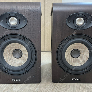 focal shape 50 팝니다(쿨거래시 70) 가격내림 서울권 무료 배달 가능