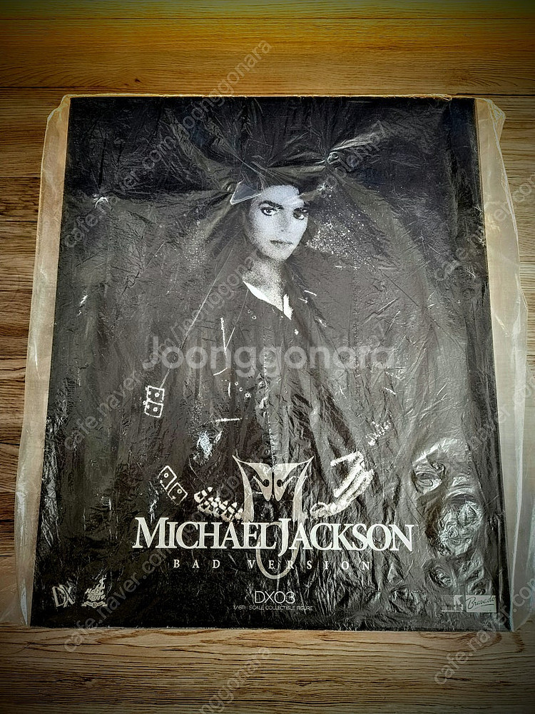 핫토이,DID 12인치 액션피규어 팝니다(아이언맨,조커,아이언몽거,마이클잭슨,매트릭스,라이언일병구하기)--4