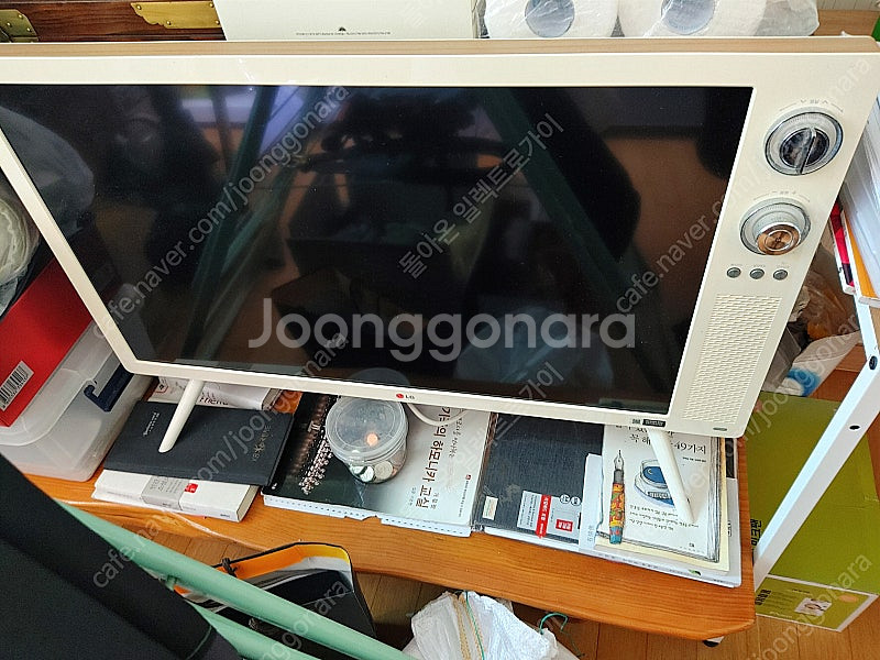 LG 레트로 클래식 TV 32인치--0
