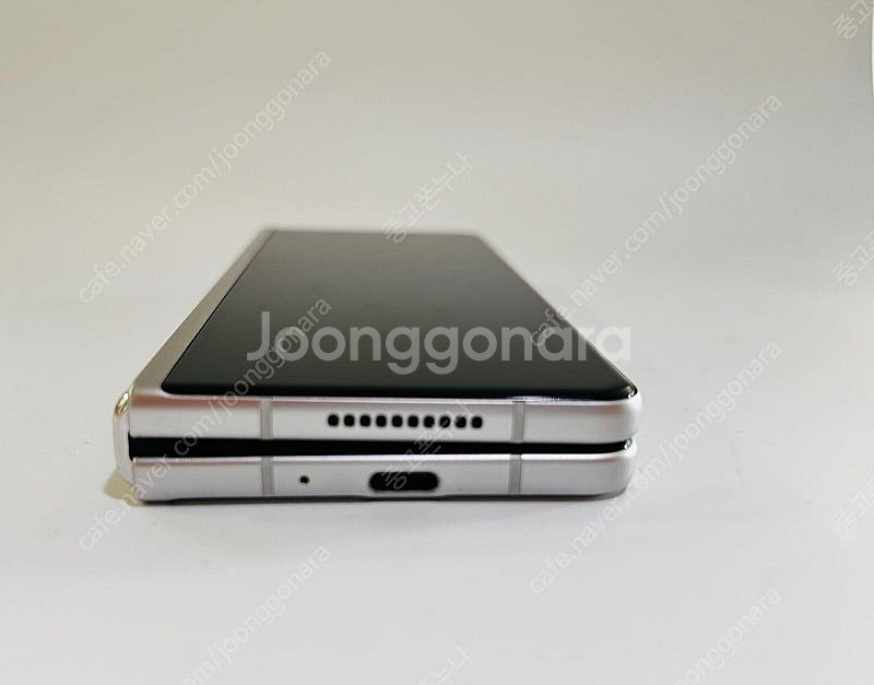 갤럭시 폴드3 팬텀실버 23년개통! 중고폰공기계 당일발...--4