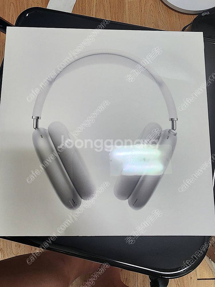 에어팟맥스 실버 미개봉 판매합니다--0