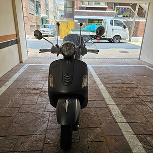 16년식 베스파 GTS300 SUPER / 폐지완료