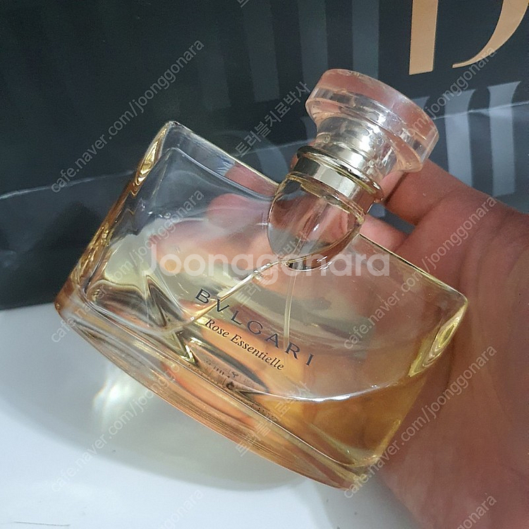 불가리 로즈 에센셜 EDT 100ml 향수 (17)--1