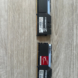 G.SKILL DDR4-3600 CL18 TRIDENT Z RGB 패키지