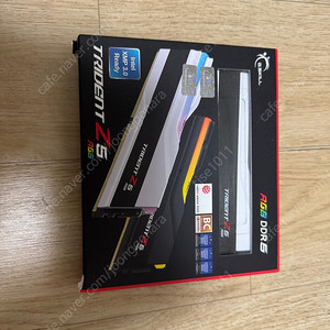 G.SKILL DDR5-6000 CL36 TRIDENT Z5 RGB 화이트 패키지 32GB(16Gx2)