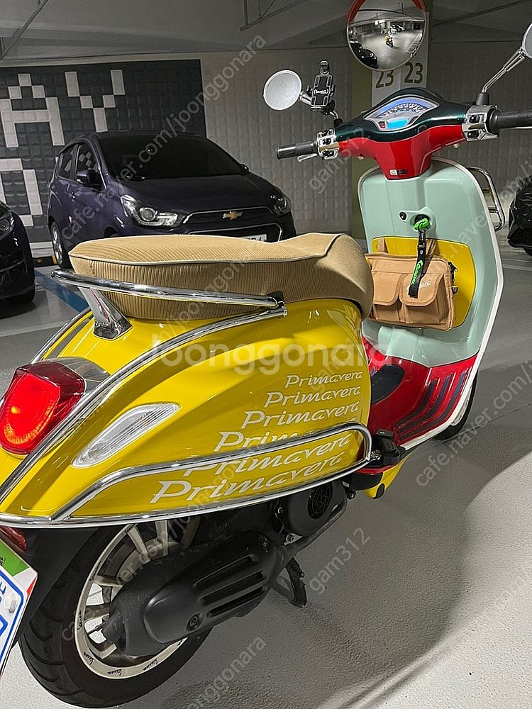베스파 125cc 프리마베라 션우더스푼 한정판--1