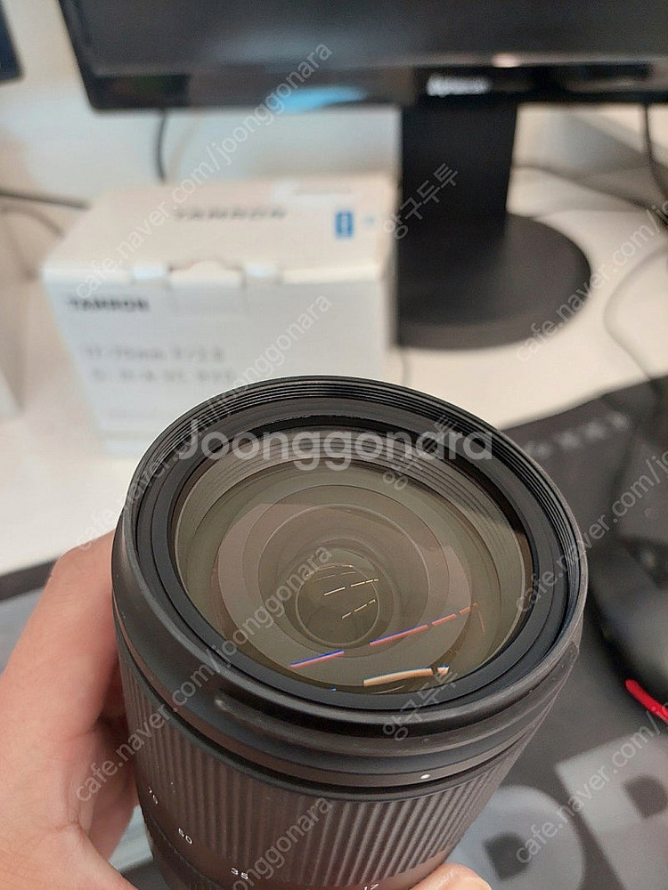 탐론 17-70 F2.8 후지마운트 렌즈 판매합니다.--2