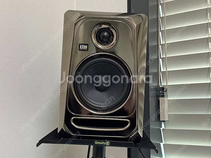 krk rokit5 g3 리미티드 에디션 모니터 스피커 판매 스탠드 케이블 포함--1