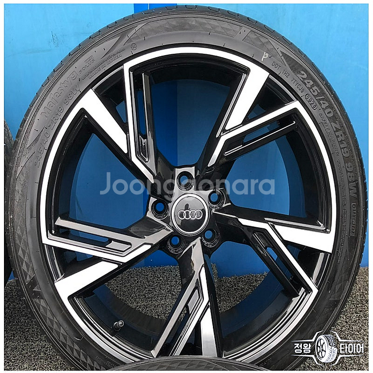 아우디 RS7 19인치 ST 신품 휠타이어 245/40...--2