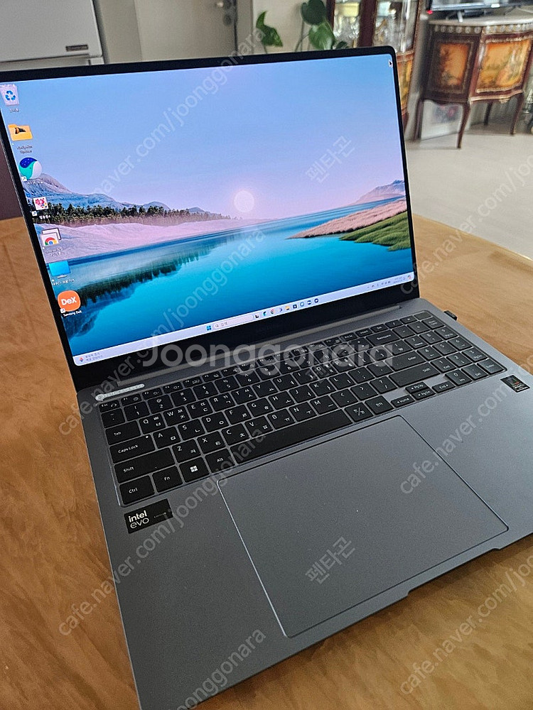 갤럭시북4 pro (16인치) Core Ultra7 팔...--1