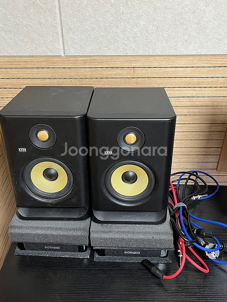 KRK ROKIT 5 G4 블랙 판매합니다 (방진패드+...--1