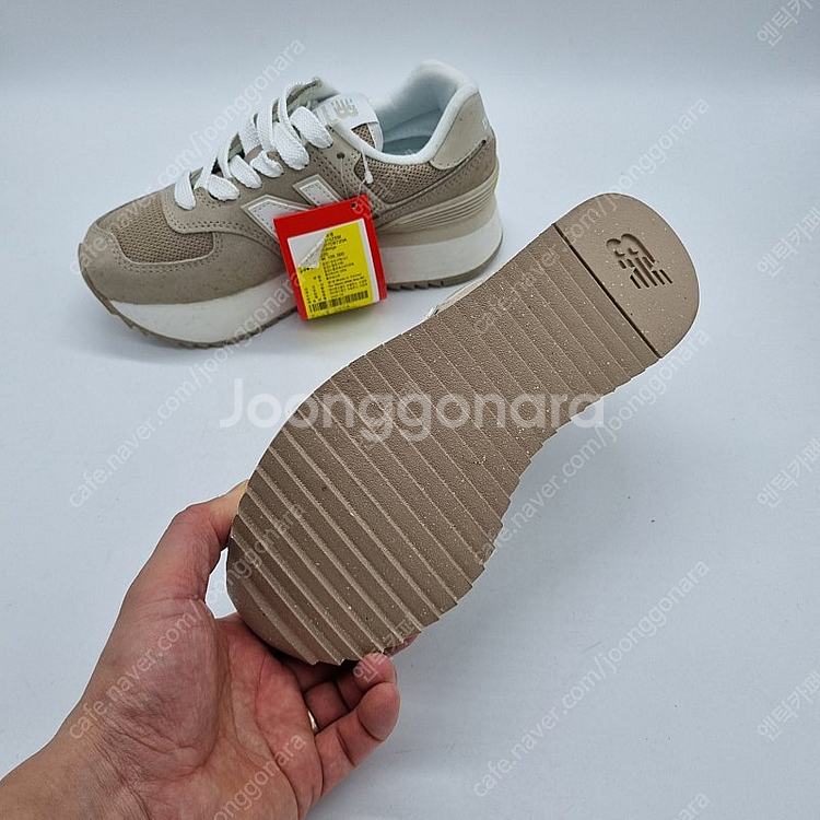 뉴발란스 우먼스 574 플러스 베이지 바닐라 220mm--2