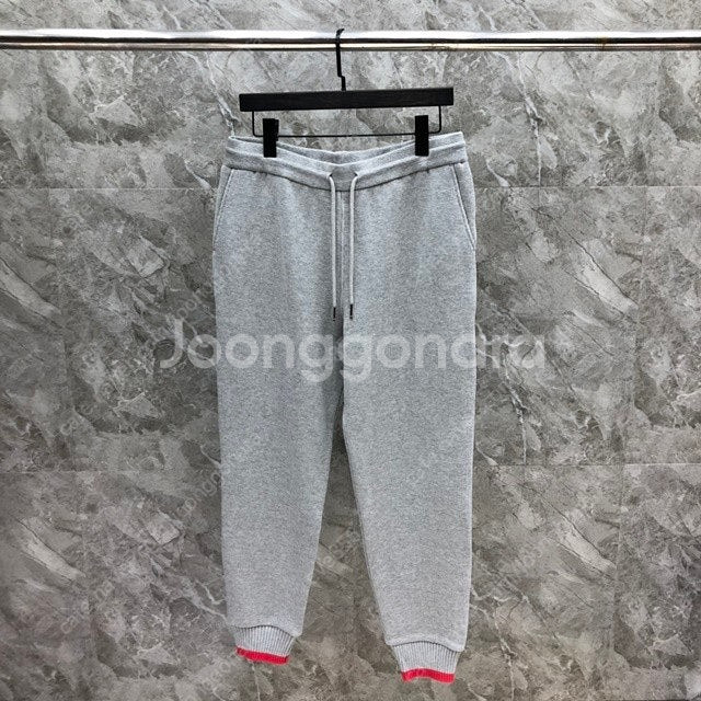 톰브라운 남여공용 팬츠 조거팬츠 밴딩바지 트레이닝 하의...--1