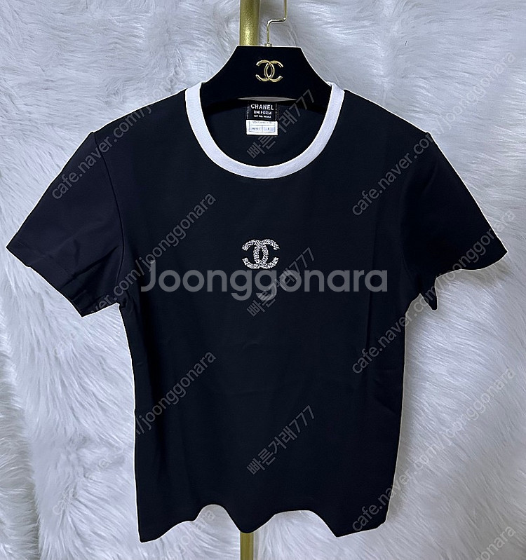 샤넬 티셔츠 새상품 화이트만 남음--0