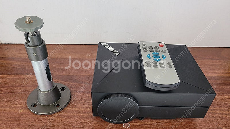 빔 프로젝트.거치대.리모콘 8만.엘지65인지티브 스탠드...--0