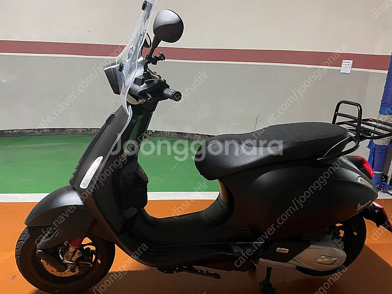 베스파 스프린트 S 125cc 올블랙 ABS 2022 ...--0