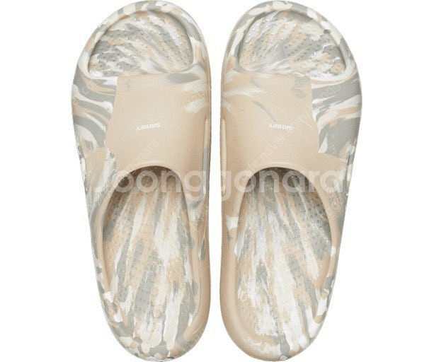 [M7]크록스 x 새티스파이 멜로우 슬라이드 차이--4