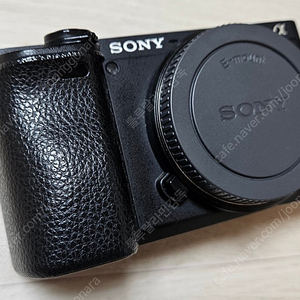 소니 Sony a6400 + 스몰리그 콜드슈 + 추가배터리,충전기세트