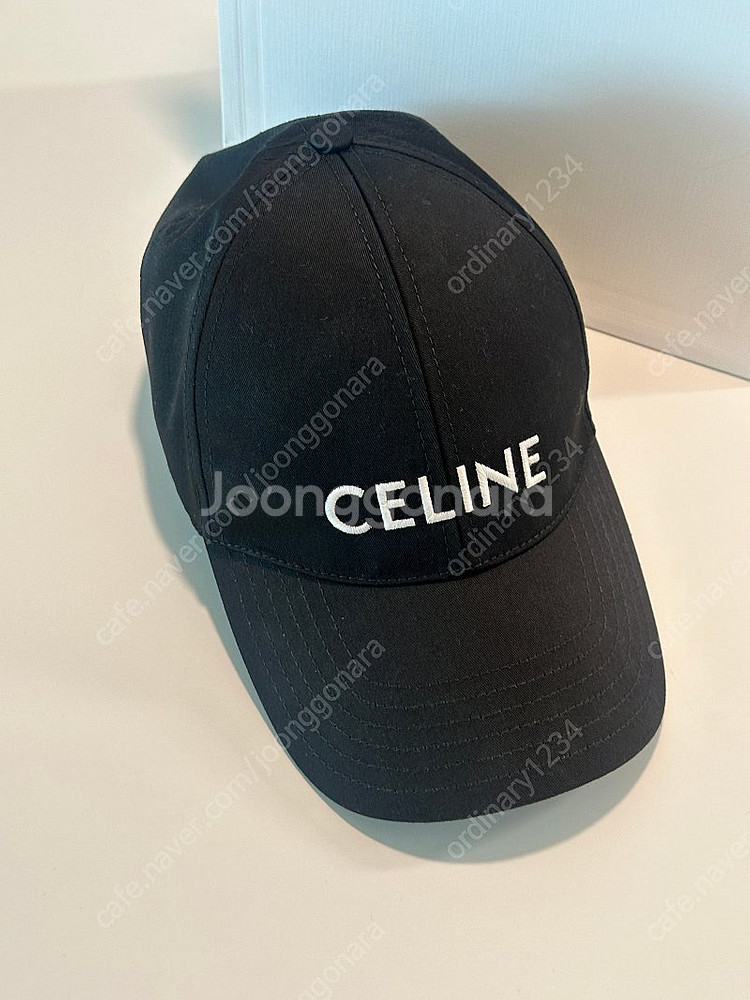 셀린느 M사이즈 모자팝니다--1