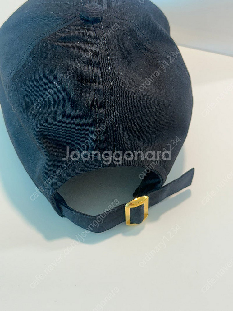 셀린느 M사이즈 모자팝니다--2