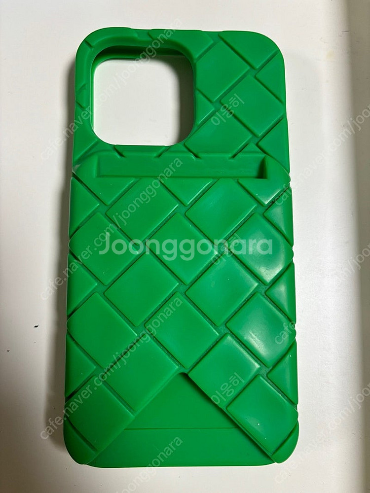 보테가베네타 아이폰 13Pro 케이스 판매합니다.--1