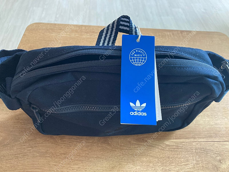 아디다스 RIFTA 웨이스트 백 힙색 범백 레전드 이미지