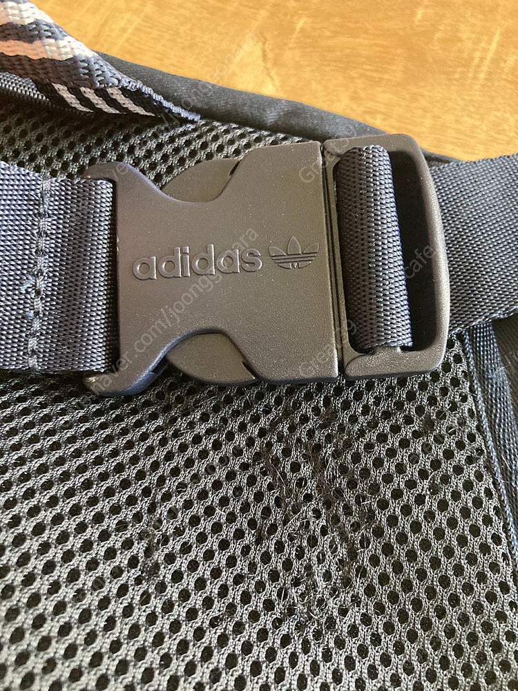 아디다스 RIFTA 웨이스트 백 힙색 범백 레전드 이미지