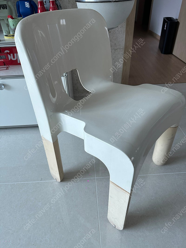 조콜롬보 카르텔 체어--1