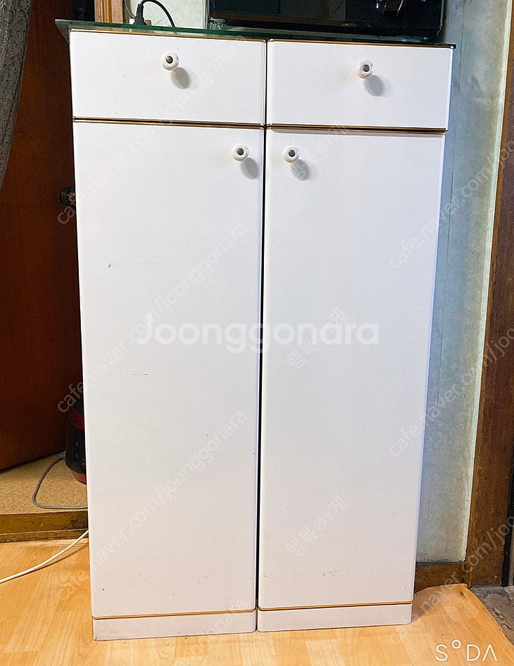 식탁, 의자 2개 포함 55000원/ 시원한 파란유리 ...--2