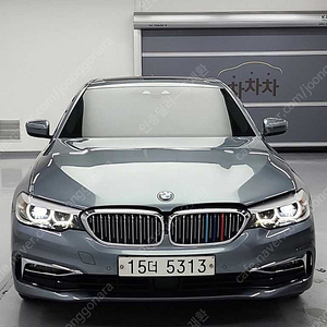 BMW5시리즈 (G30) 520i 럭셔리★중고차★할부★리스★전액할부★카드★탁송★24시간 상담가능★