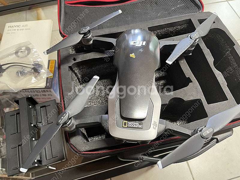 드론 DJI 매빅에어1 팝니다--3