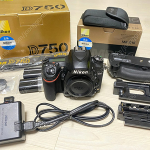 니콘 D750 판매 합니다.